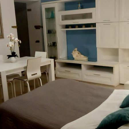 Romefinestay Apartment Rovere Екстериор снимка