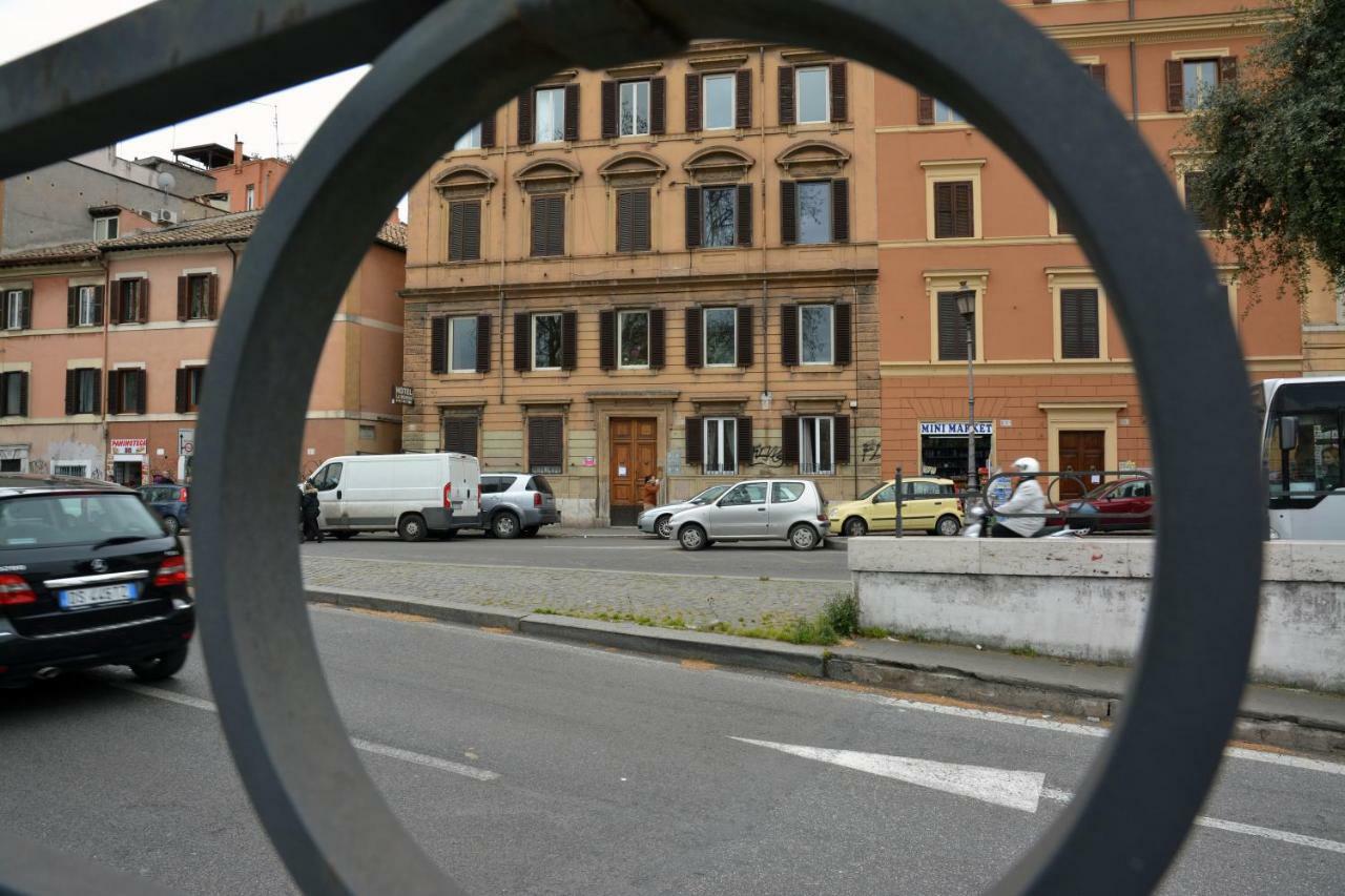 Romefinestay Apartment Rovere Екстериор снимка